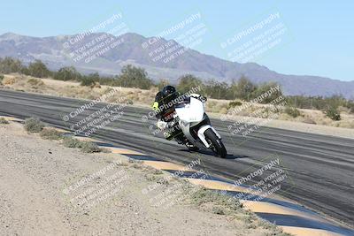 media/Dec-04-2025-Racers Edge (Thu) [[5ebc9f124d]]/3-B Group/3-Session 2 (Turn 7 Inside)/